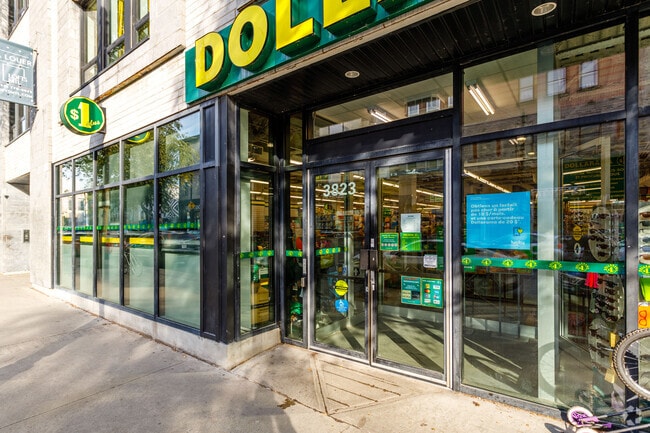 Building Photo - 3817-3827 Saint-Laurent