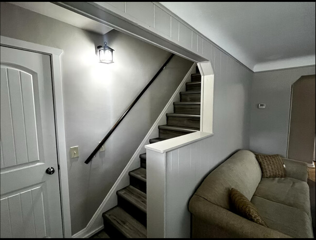 Foto del edificio - 326 W Bagley Rd