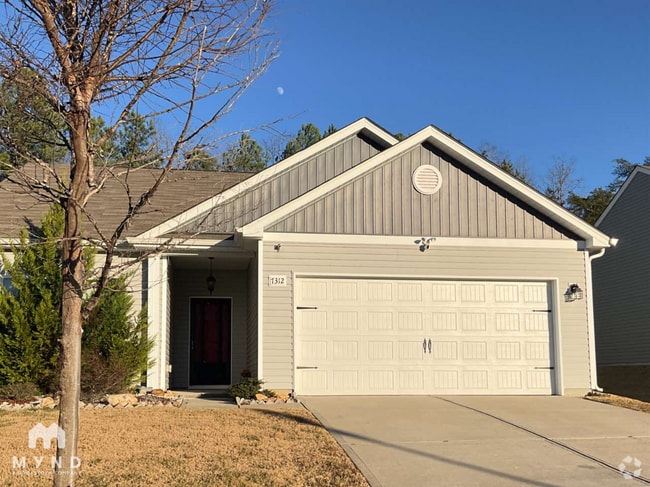 Building Photo - 7312 Amberly Hills Rd
