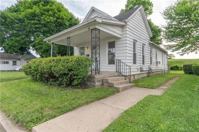 Foto del edificio - 317 Cleveland St