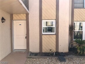 Building Photo - 16881 Davis Rd
