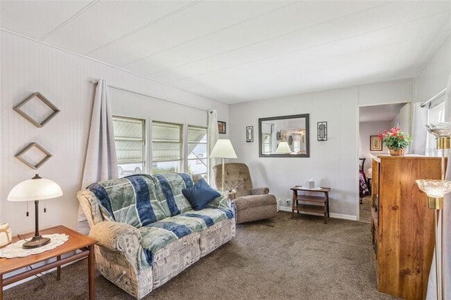 Foto del edificio - 77 Wildwood Ln