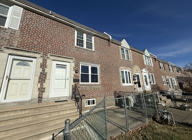 Photo - 119 W Madison Ave House