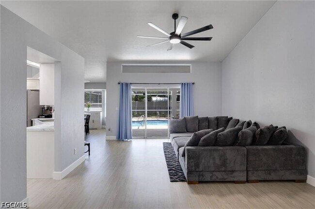Foto del edificio - 17791 Castle Harbor Dr