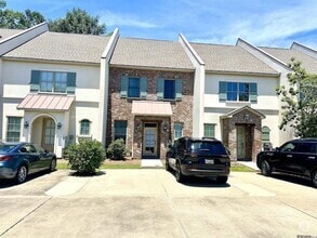 Building Photo - 5180 Myrtle Trail Dr