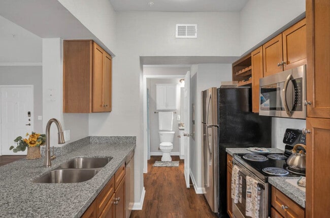 Building Photo - Bright Living + 1 Month Free!
