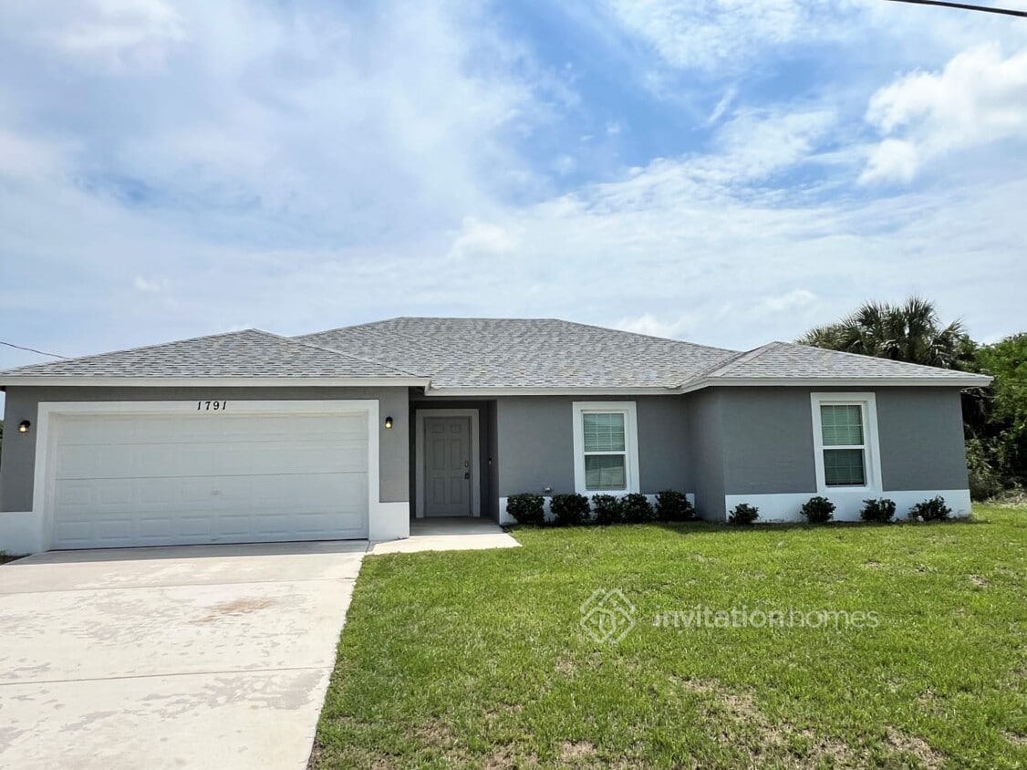 Primary Photo - 1791 SW Castinet Ln