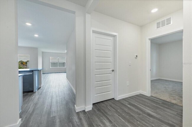 Foto del edificio - 17218 Barnwood Pl