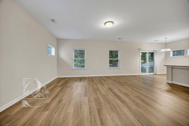 Foto del edificio - 17 Heatherlaurel Court