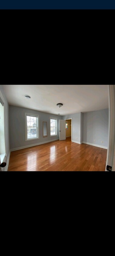 Primary Photo - 1341 Williamson St