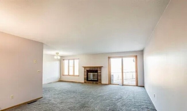 Foto del edificio - Cozy 2 bedroom twin home in South Sioux Falls