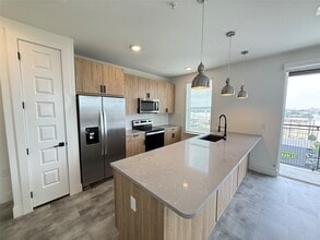 Building Photo - 2520 Washington Ave