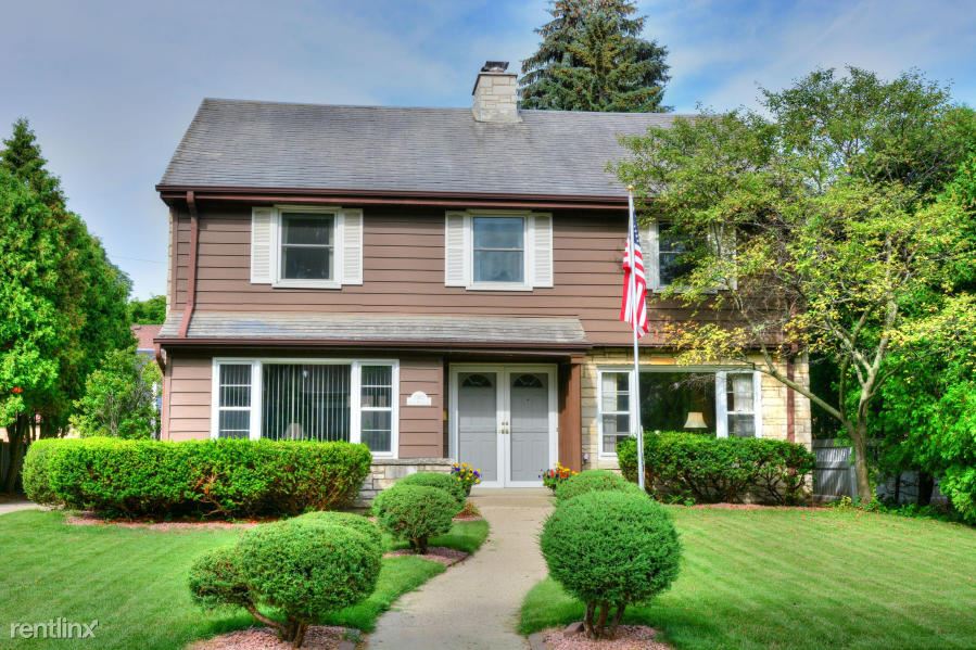 2465 N Swan Blvd, Wauwatosa, WI 53226 House for Rent in Wauwatosa, WI