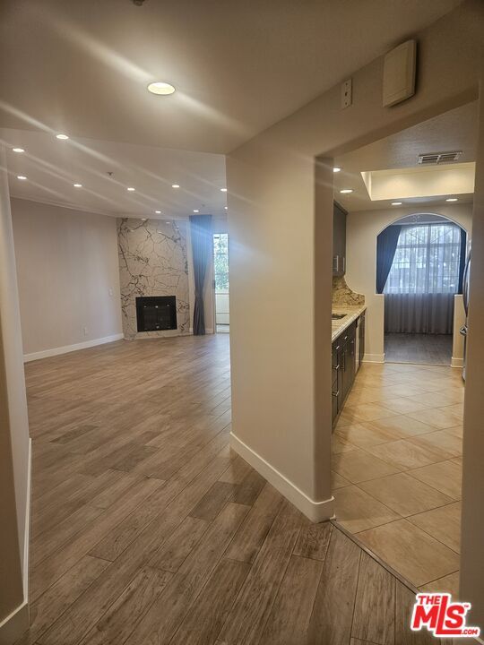 Foto del edificio - 7218 Hillside Ave