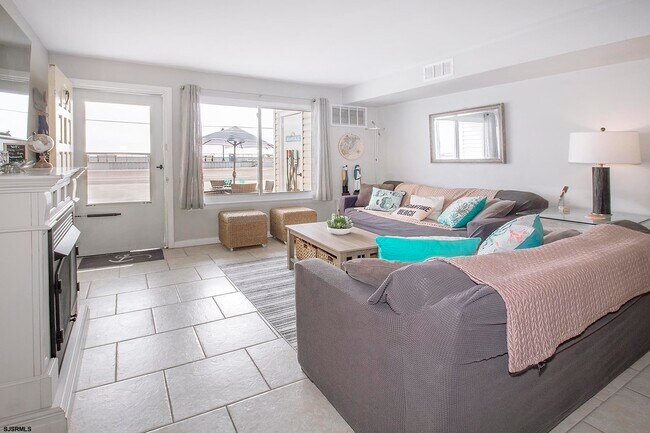 Foto del edificio - 1101 E Brigantine Ave