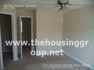 Building Photo - 3 bedroom in Atlanta GA 30349