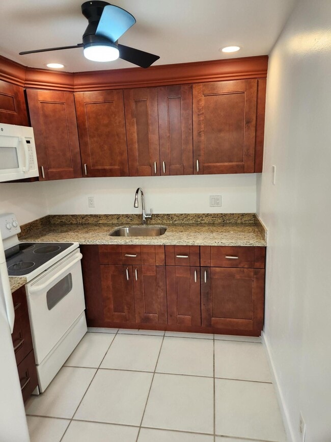 Foto del edificio - 600 Village Green Ct