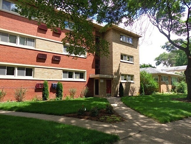 Foto del edificio - 705 Dodge Ave
