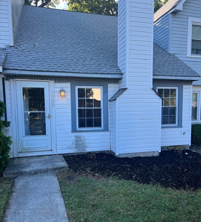 1906 Woodgate Arch, Chesapeake, VA 23320 House Rental in Chesapeake