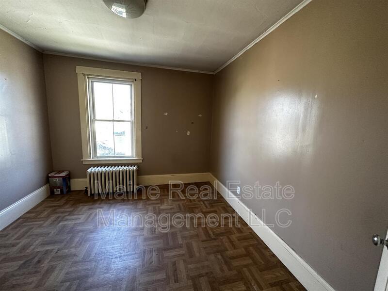 132 Wilson St Unit Apt. 2B, Brewer, ME 04412 Condo for Rent in Brewer