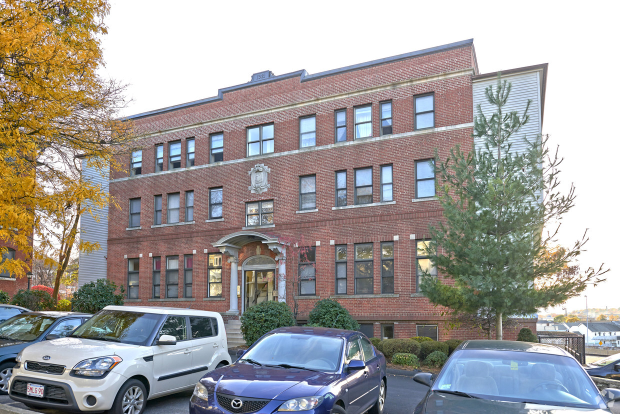 Building Photo - The Vernon Street Apartments