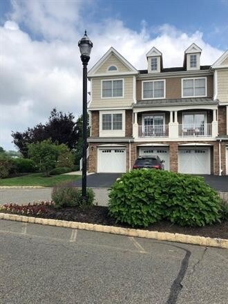 Building Photo - 4 Raritan Reach Rd