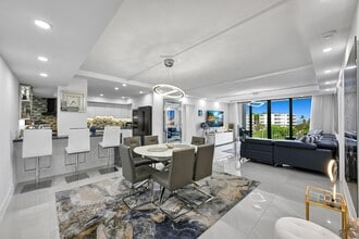 Building Photo - 2860 S Ocean Blvd