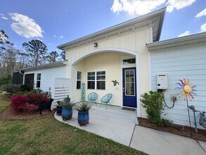 Building Photo - 1481 Beachcomber Blvd