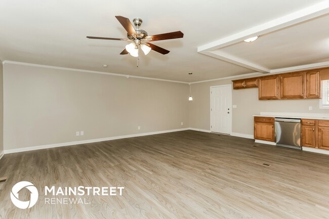 Building Photo - 15 Pine Valley Dr