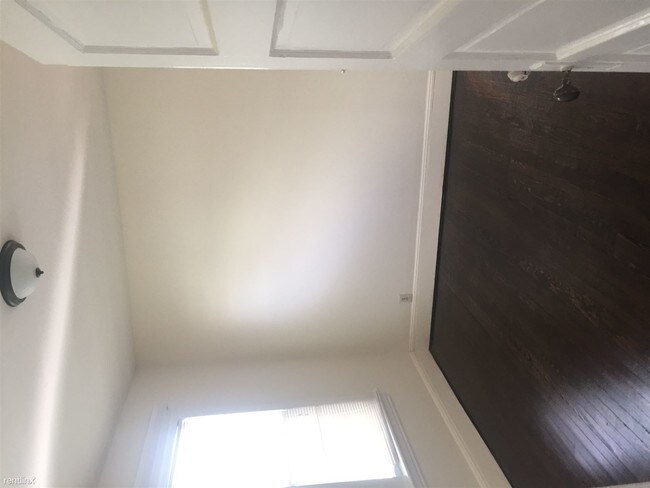 Building Photo - 2 br, 1 bath Apartment - 55 Garfield Ave