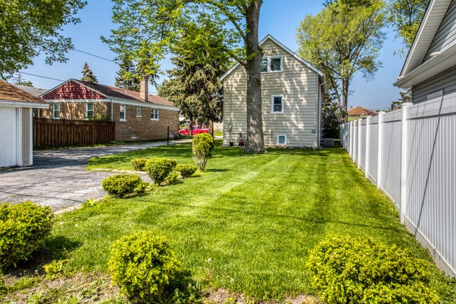 Backyard - 3717 Highland Ave