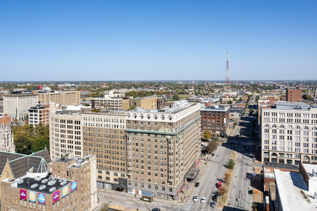 Aerial Photo - Jefferson Arms