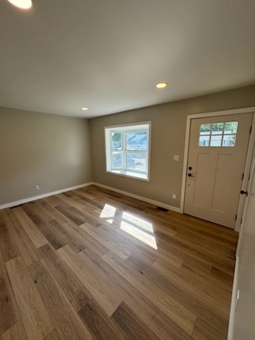 Foto del edificio - 353 Meadow Dr