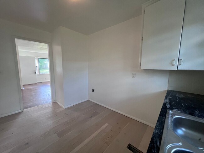 Foto del edificio - Home for rent close to Tinker AFB and I-240