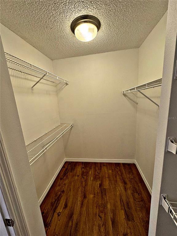 Foto del edificio - 11901 4th St N