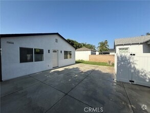 Building Photo - 13833 Bessemer St