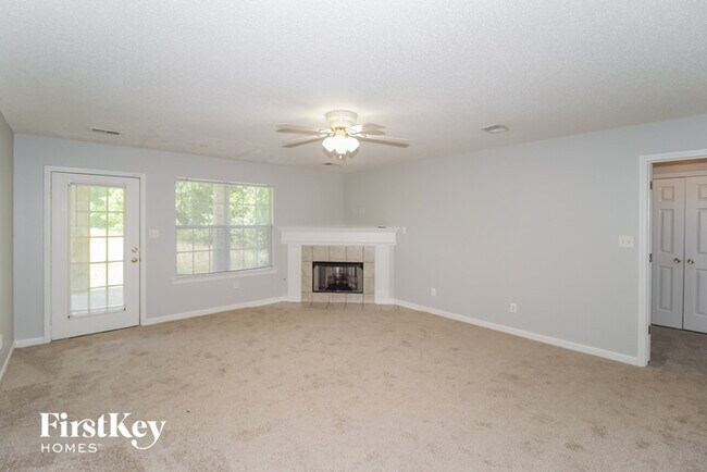 Foto del edificio - 1225 Harpeth Dr