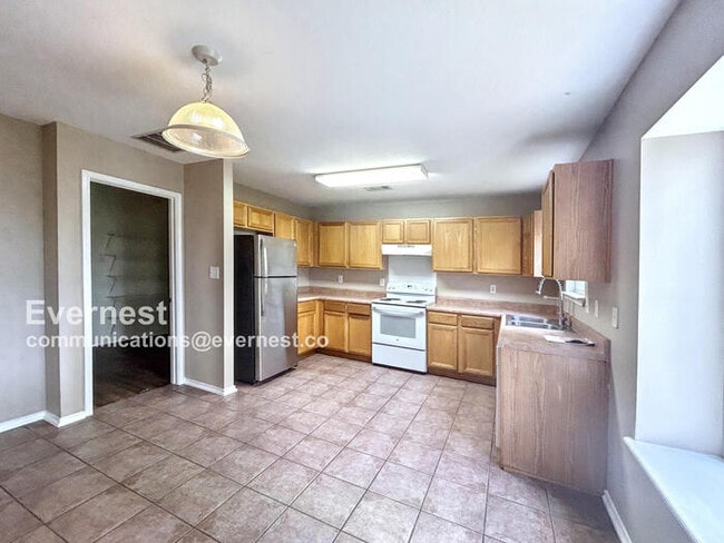 Foto del edificio - 2671 Hunt St