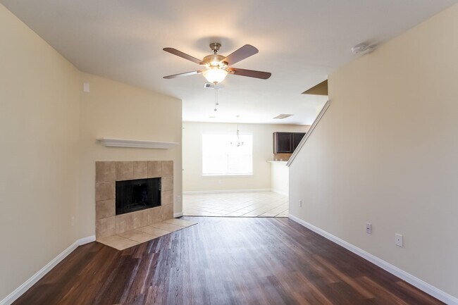 Building Photo - 13321 Enchanted Way