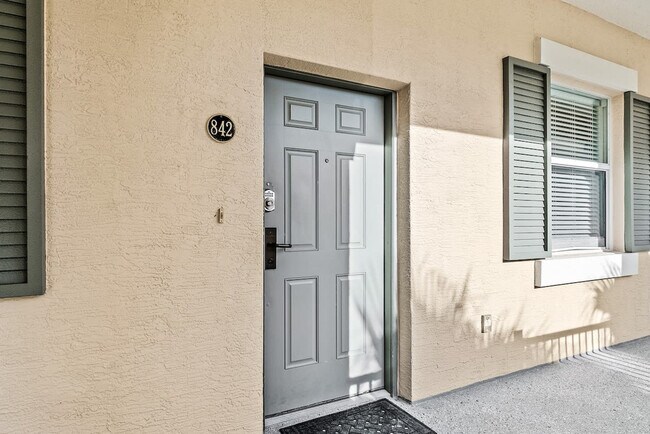 Foto del edificio - 900 Cinnamon Beach Ln