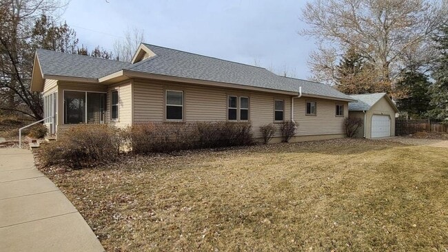 Building Photo - 545 Palmer Ave