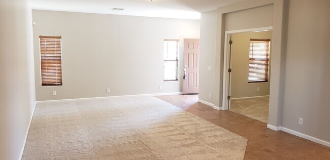 Building Photo - 44326 Caven Dr