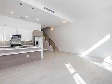 Foto del edificio - 4500 NW 8th Pl