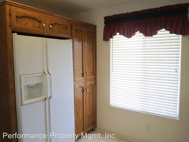 Building Photo - 3 br, 2.5 bath House - 3766 W. Josiah Lane