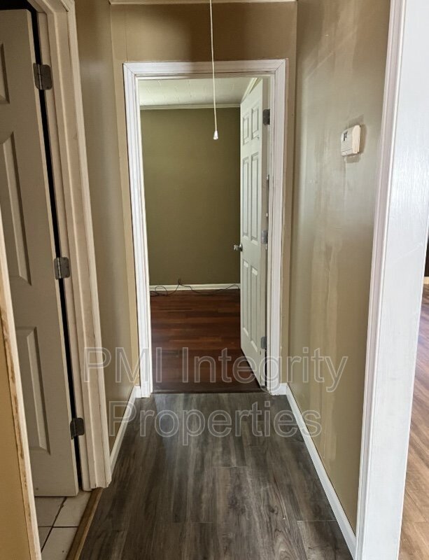 Foto del edificio - 511 Weldon St