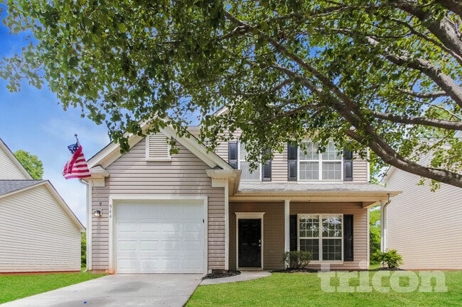 Building Photo - 544 Stillgreen Ln