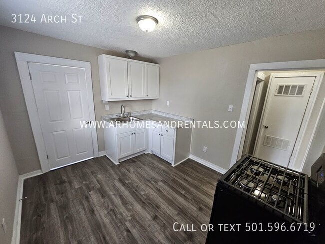 Building Photo - 3124 S Arch St