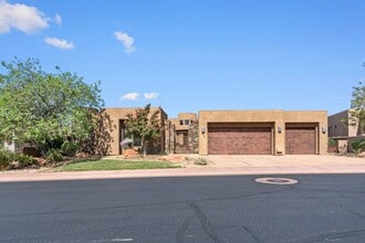 Building Photo - 3052 Snow Canyon Pkwy