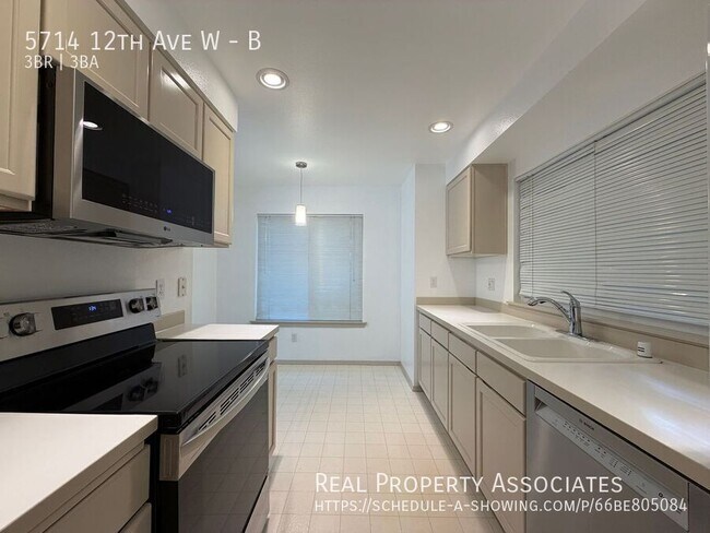 Foto del edificio - 5714 12th Ave W