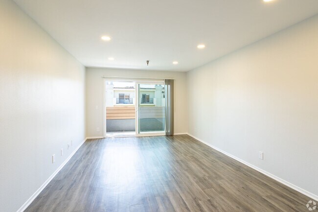Foto del interior - 110 South Sweetzer Ave